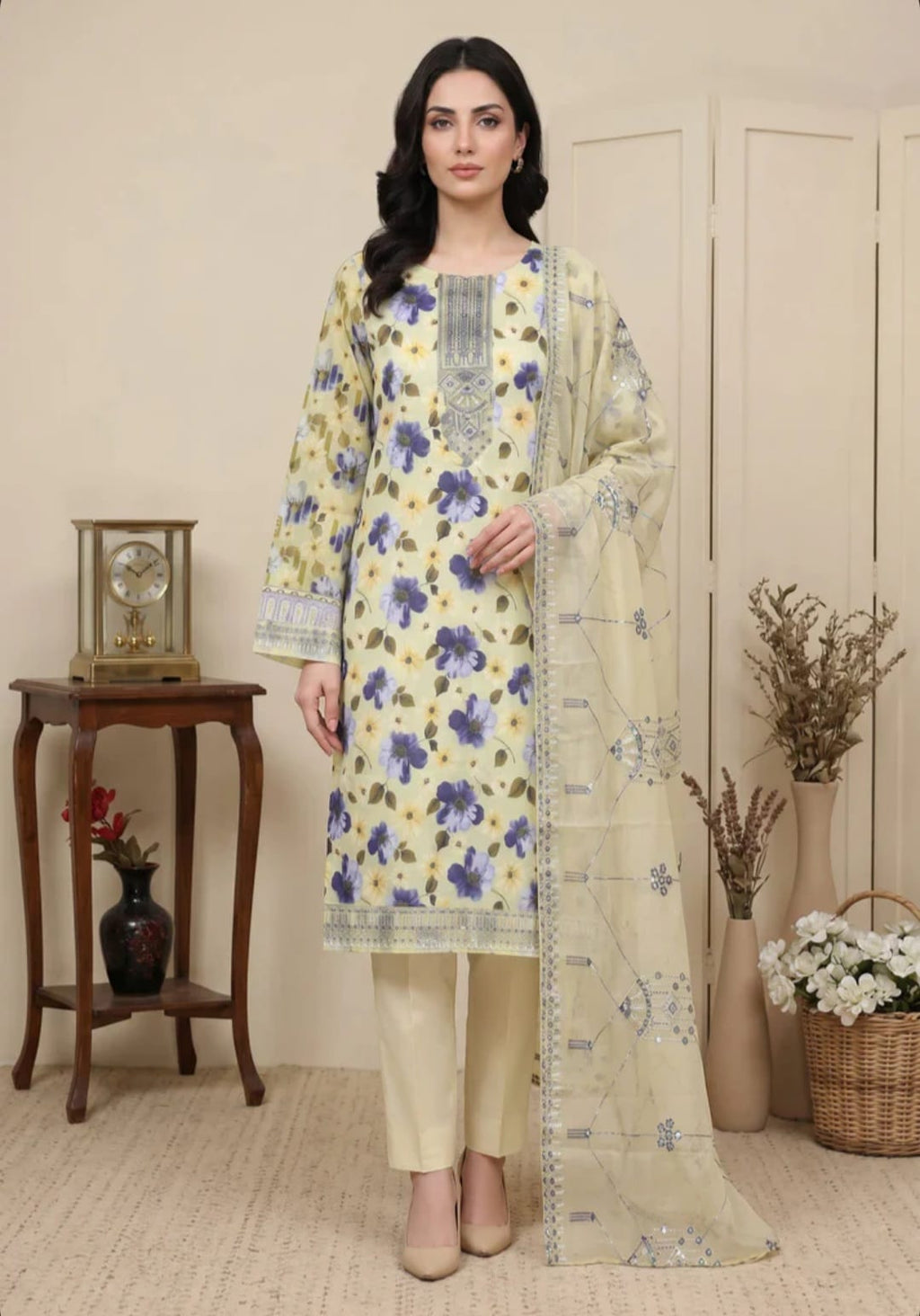 Embroidered Lawn Unstitched Suit – Zarnab | 3 Piece